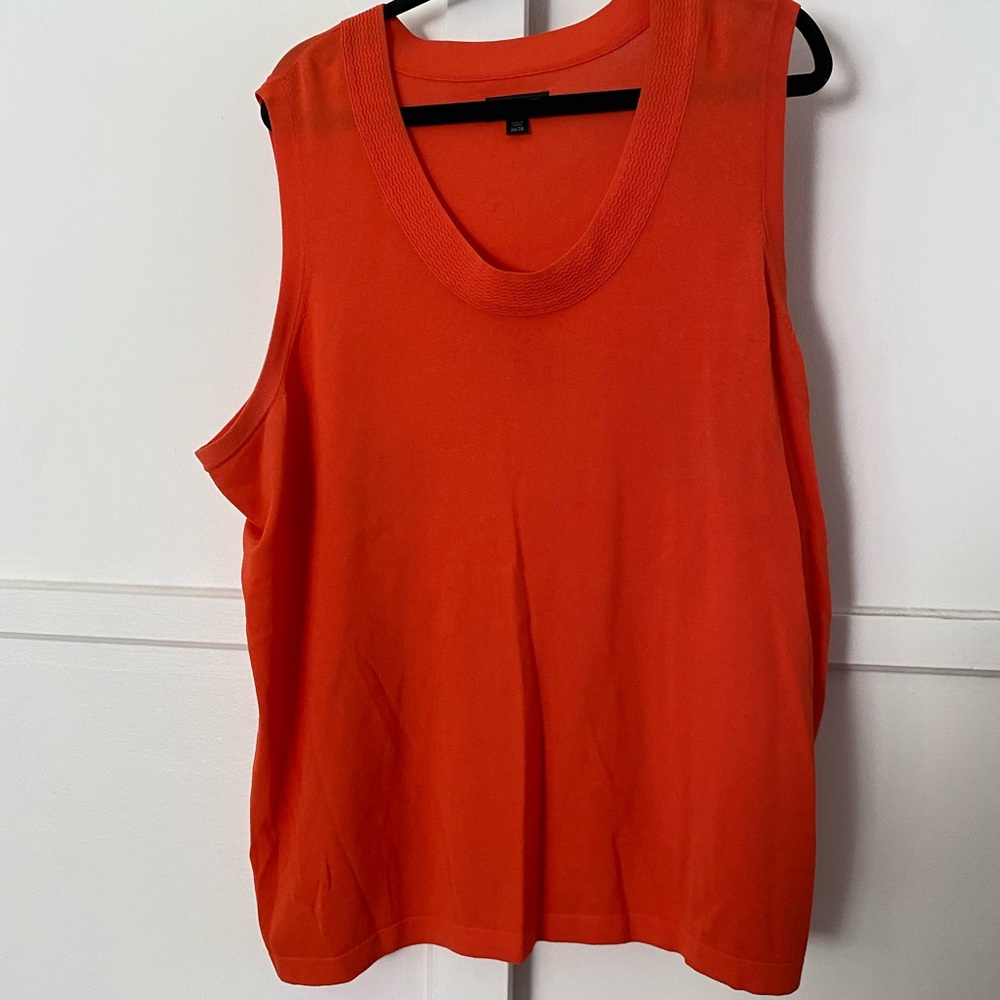 Brand new Avenue blouse. Worn once